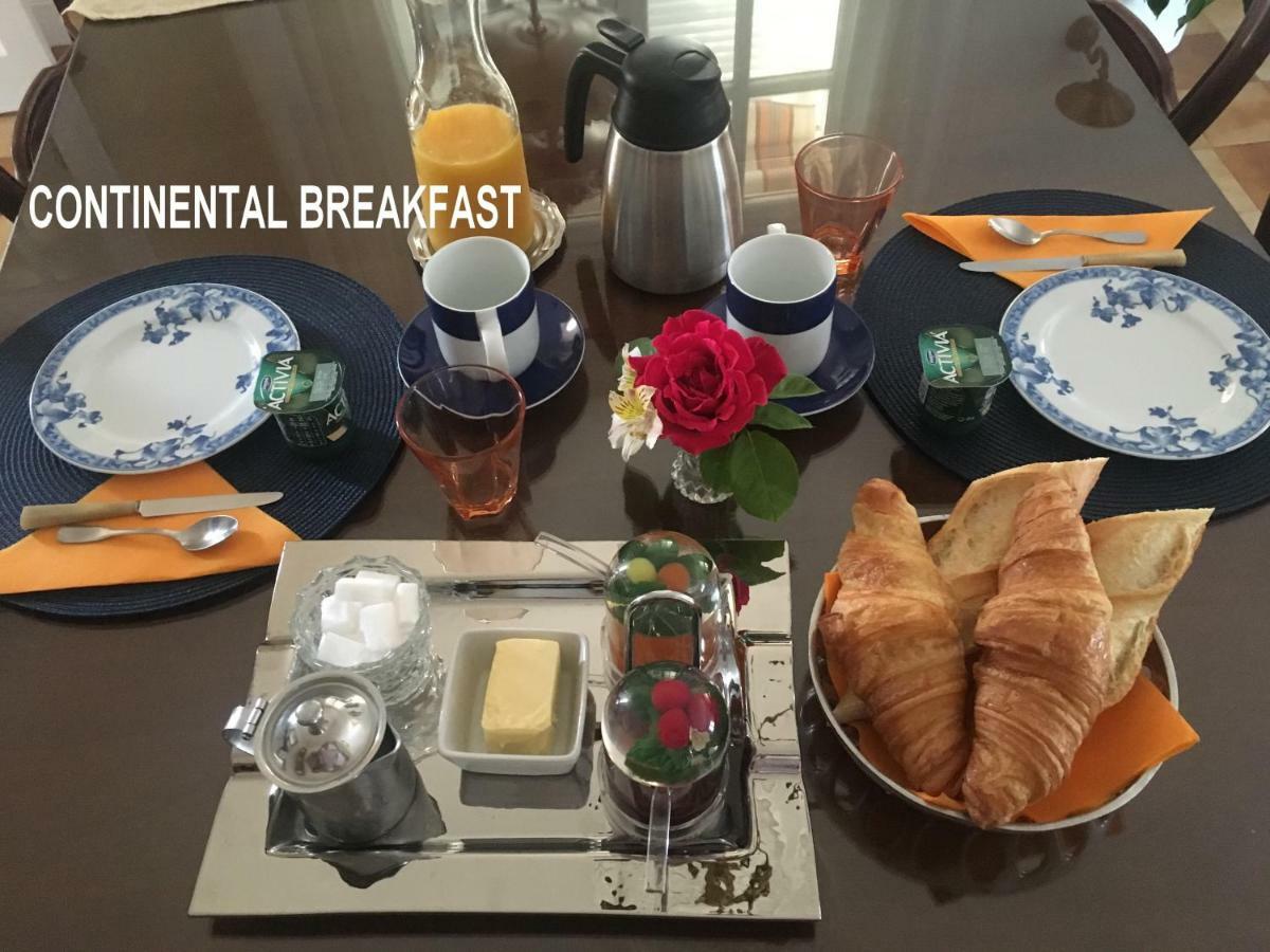 Bed and Breakfast La Tour De Saint Cyr Exteriér fotografie